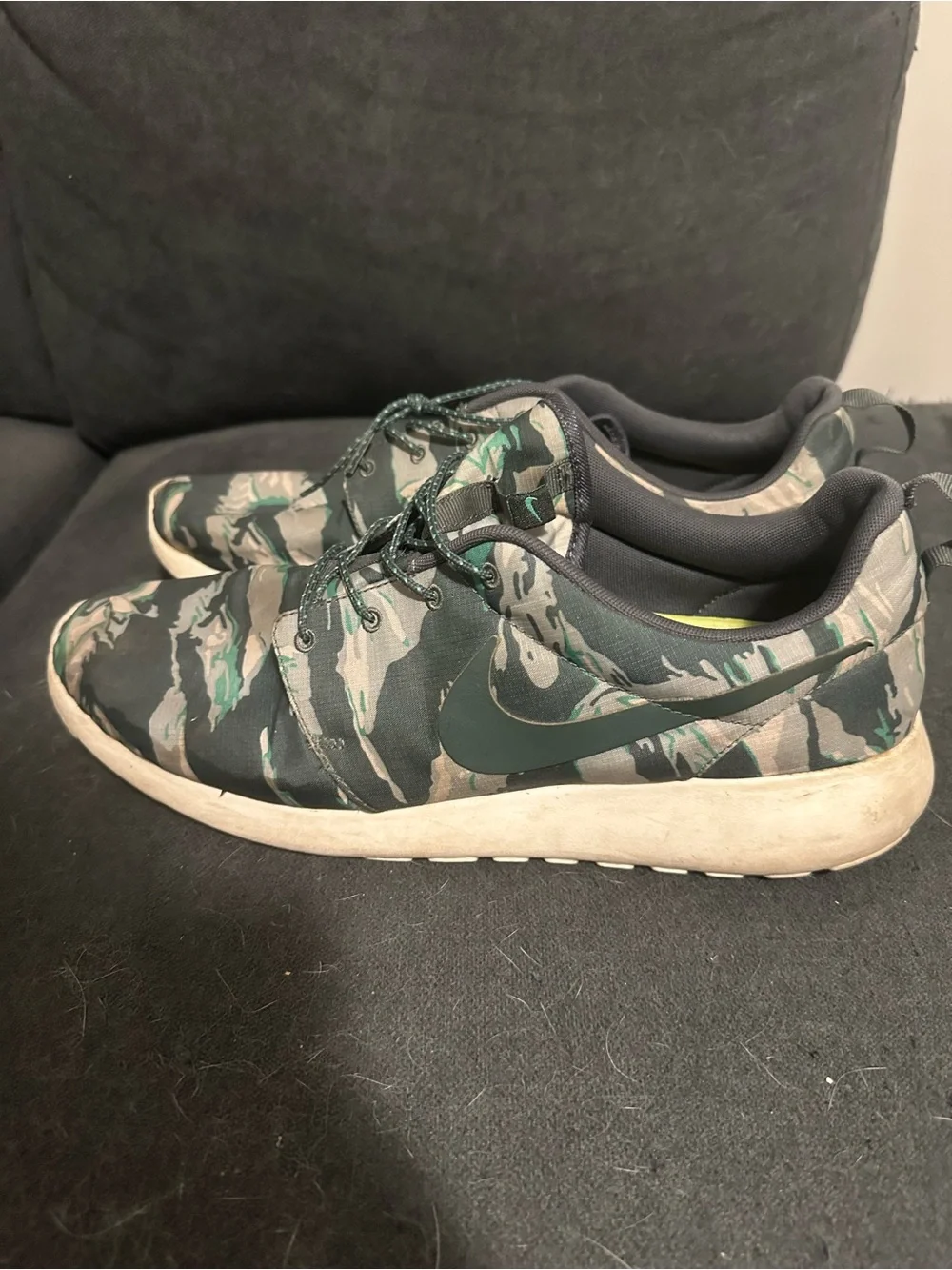 Nike men’s sneakers